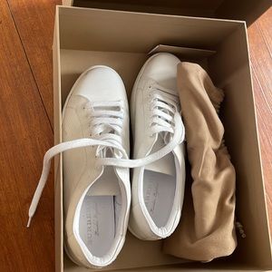 White Burberry leather sneakers